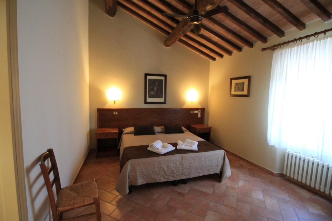 Tenuta Decimo - Il Borgo Di Mariano سان جيمينيانو المظهر الخارجي الصورة