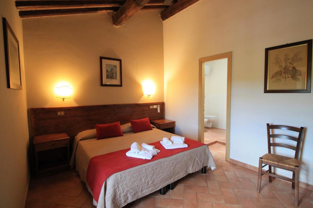 Tenuta Decimo - Il Borgo Di Mariano سان جيمينيانو المظهر الخارجي الصورة