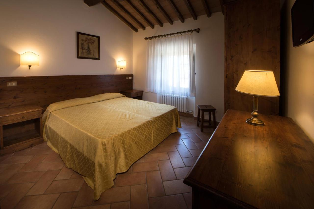 Tenuta Decimo - Il Borgo Di Mariano سان جيمينيانو المظهر الخارجي الصورة
