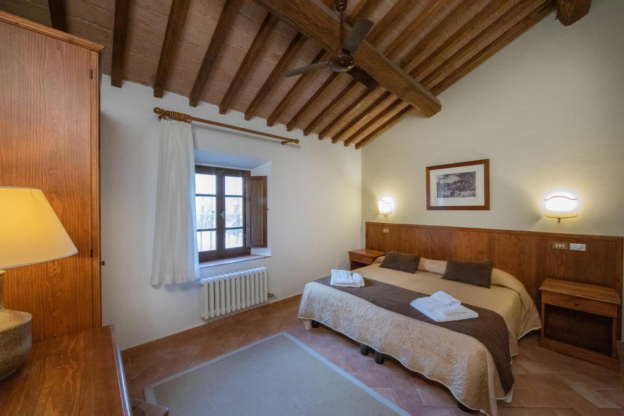 Tenuta Decimo - Il Borgo Di Mariano سان جيمينيانو المظهر الخارجي الصورة