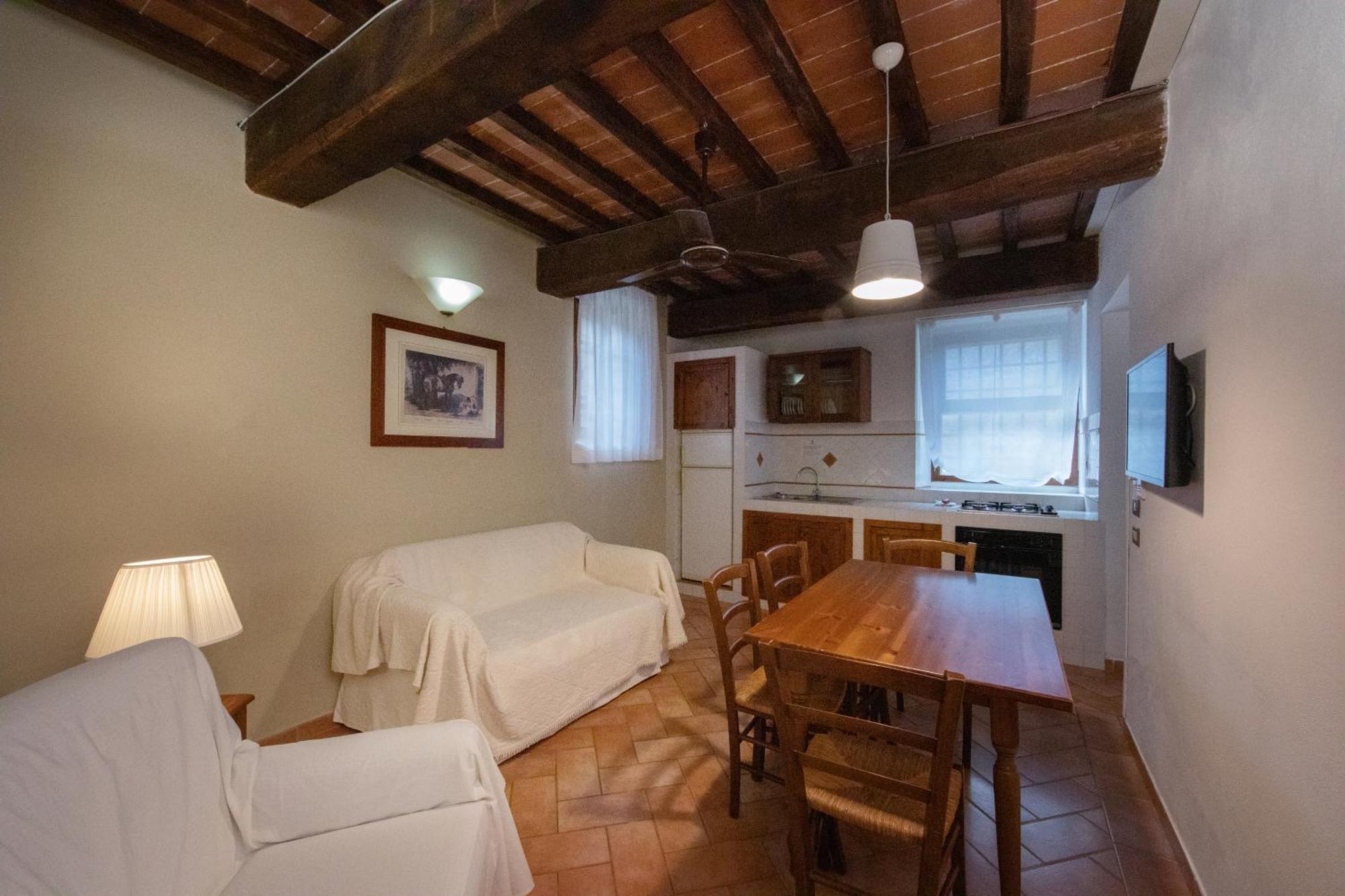 Tenuta Decimo - Il Borgo Di Mariano سان جيمينيانو المظهر الخارجي الصورة