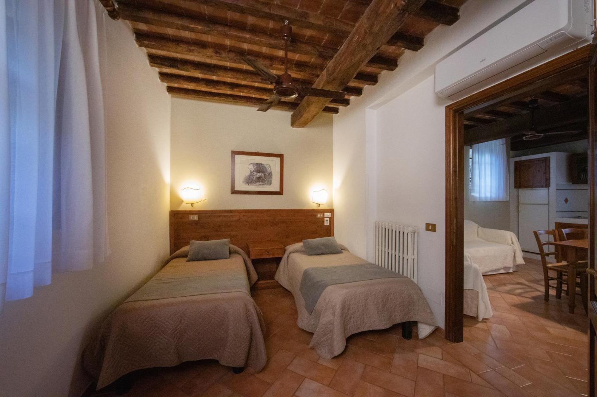 Tenuta Decimo - Il Borgo Di Mariano سان جيمينيانو المظهر الخارجي الصورة